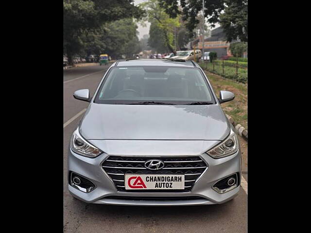 Second Hand Hyundai Verna [2017-2020] SX (O) 1.6 CRDi  AT in Chandigarh