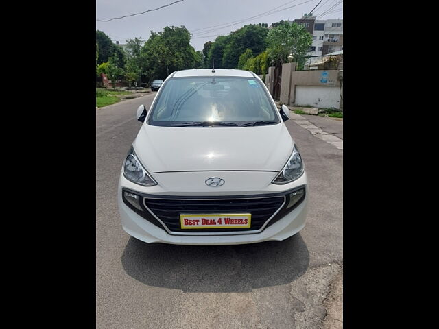 Hyundai Santro Price - Images, Colors & Reviews - CarWale