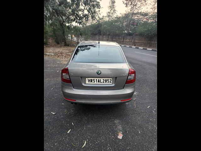 Second Hand Skoda Laura Active 1.8 TSI in Delhi