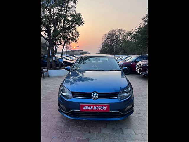 Second Hand Volkswagen Ameo Highline Plus 1.5L AT (D)16 Alloy in Ahmedabad