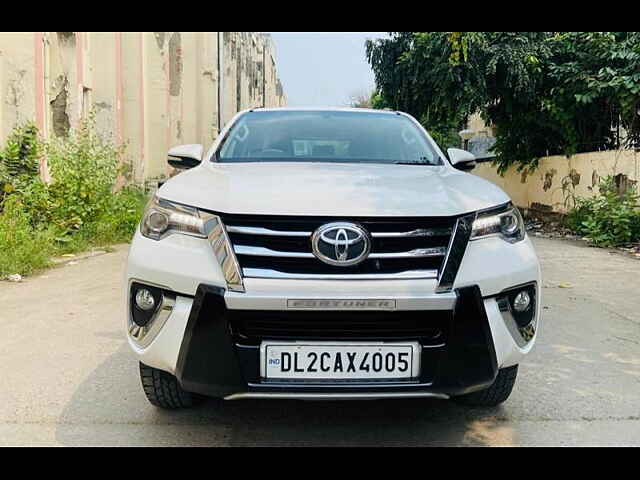 Second Hand Toyota Fortuner [2016-2021] 2.8 4x2 AT [2016-2020] in Delhi