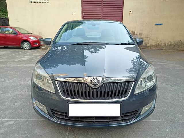 Second Hand Skoda Rapid Style 1.6 MPI AT in Mumbai