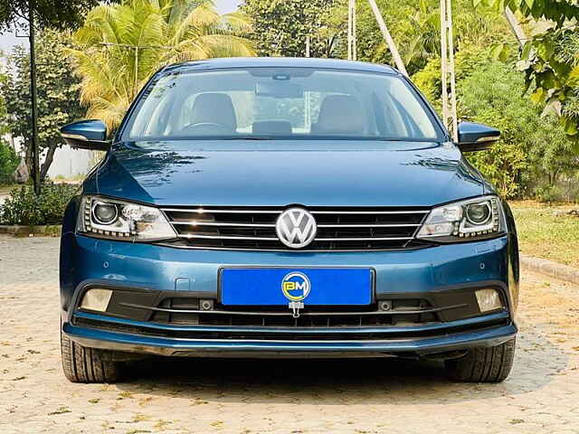 Second Hand Volkswagen Jetta Highline TDI AT in Ahmedabad