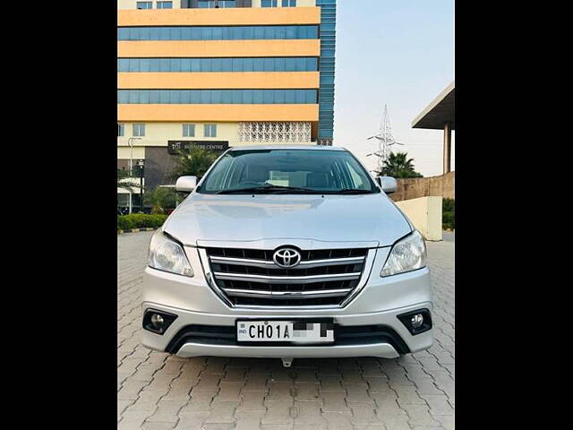 Second Hand Toyota Innova [2012-2013] 2.5 G 7 STR BS-III in Kharar