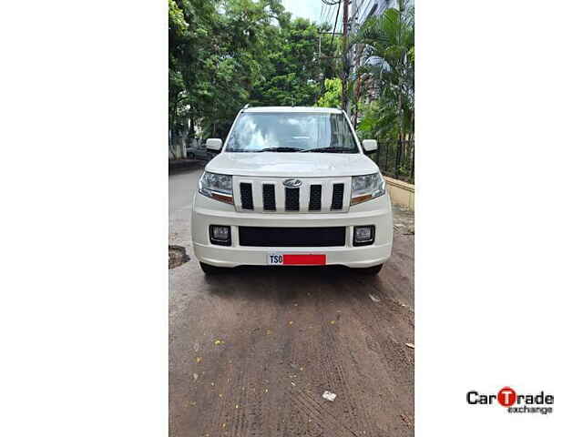 Second Hand Mahindra TUV300 [2015-2019] T6 in Hyderabad