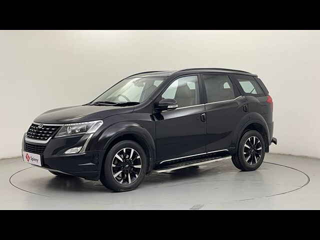 Second Hand Mahindra XUV500 W11 in Lucknow