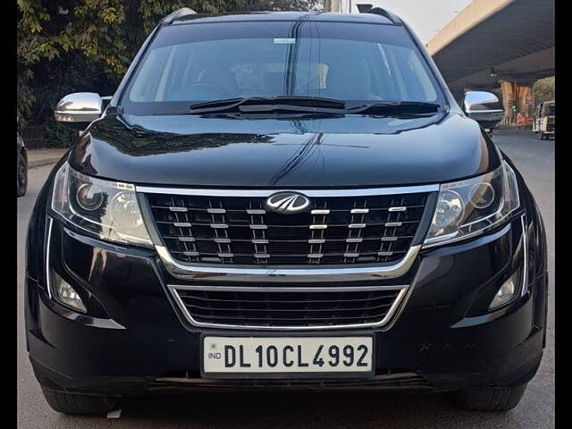 Second Hand Mahindra XUV500 W11 in Delhi