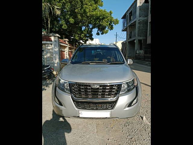 Second Hand Mahindra XUV500 W11 AT in Chennai