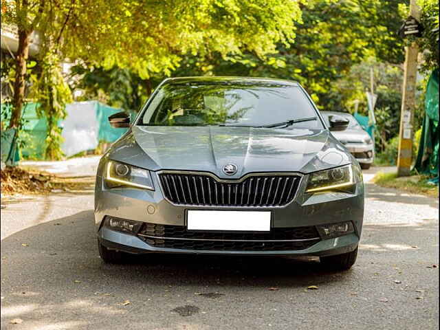 Second Hand Skoda Superb [2016-2020] L&K TSI AT in Delhi