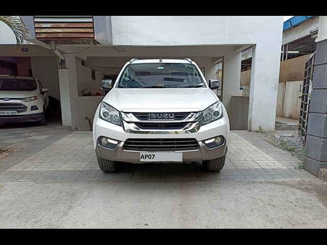 Second Hand Isuzu MU-X [2017-2018] 4x2 in Hyderabad