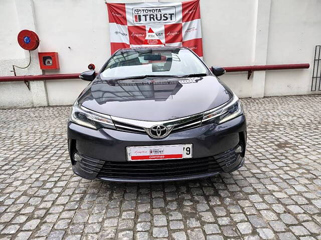 Second Hand Toyota Corolla Altis [2014-2017] VL AT Petrol in Delhi