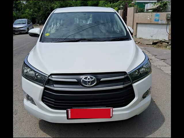 Second Hand Toyota Innova Crysta [2016-2020] 2.4 G 7 STR [2016-2017] in Lucknow