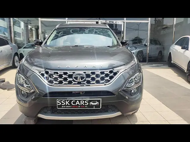 Second Hand Tata Safari [2021-2023] XT Plus in Lucknow