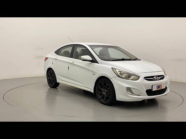 2011 hyundai accent hatchback for deals sale