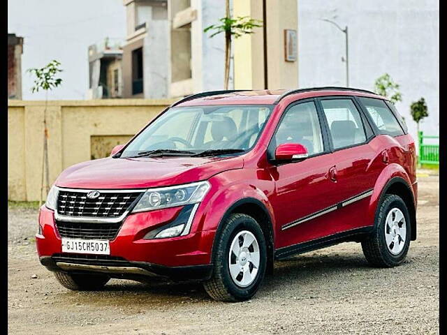 Second Hand Mahindra XUV500 W7 [2018-2020] in Surat