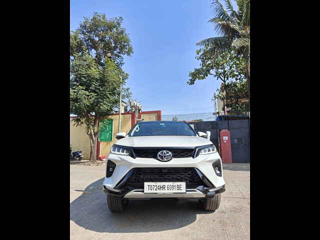 Second Hand Toyota Fortuner Legender 2.8 4X4 AT in Mumbai