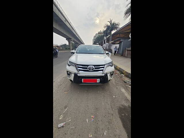 Second Hand Toyota Fortuner [2016-2021] 2.8 4x2 AT [2016-2020] in Bangalore