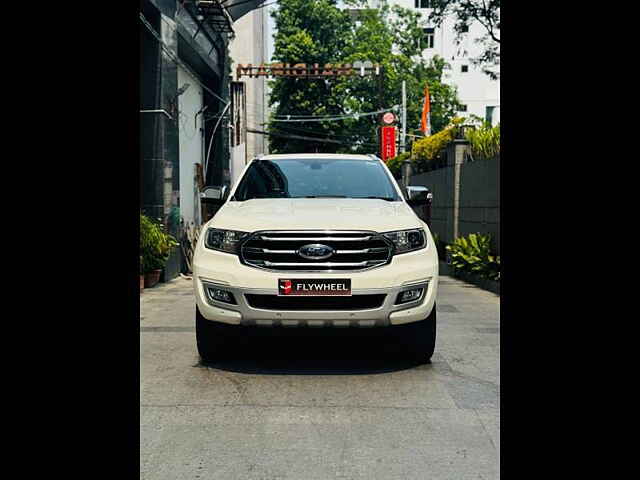 Second Hand Ford Endeavour Titanium Plus 2.0 4x4 AT in Kolkata