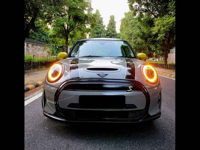 Second Hand MINI Cooper SE Charged Edition in Delhi