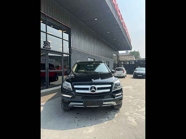 Second Hand Mercedes-Benz GL 350 CDI in Greater Noida