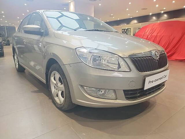 Second Hand Skoda Rapid [2014-2015] 1.6 MPI Ambition with Alloy Wheels in Mumbai