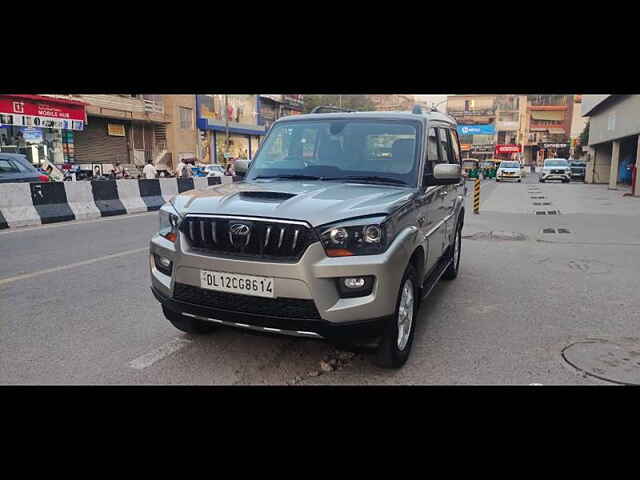 Second Hand Mahindra Scorpio [2014-2017] S10 AT in Delhi