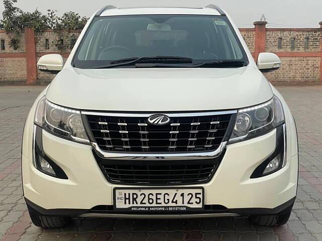 Second Hand Mahindra XUV500 W11 (O) AT in Delhi