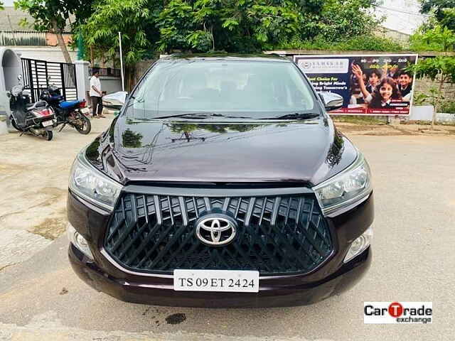 Second Hand Toyota Innova Crysta [2016-2020] 2.4 G 8 STR [2016-2017] in Hyderabad