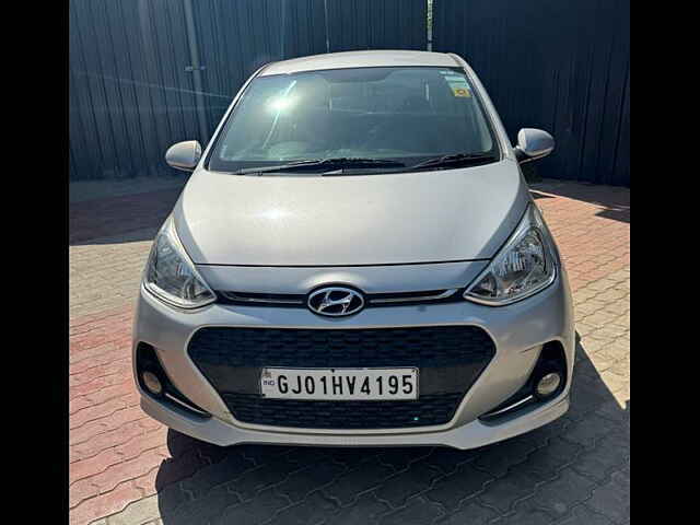 Second Hand Hyundai Grand i10 Magna 1.2 Kappa VTVT in Ahmedabad