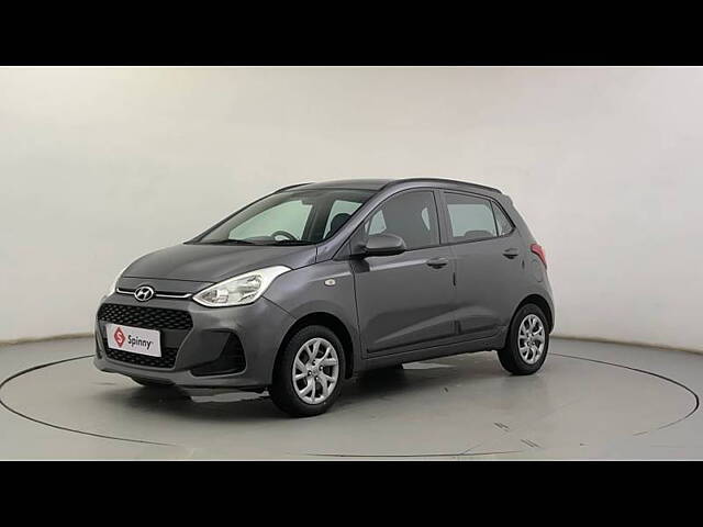 Second Hand Hyundai Grand i10 Magna 1.2 Kappa VTVT in Ahmedabad