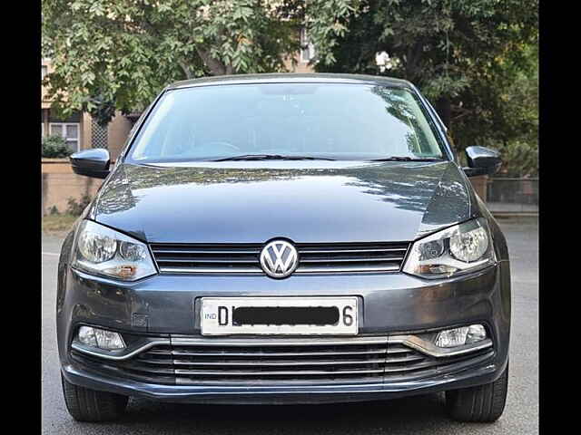 Second Hand Volkswagen Polo [2014-2015] Highline1.2L (P) in Delhi