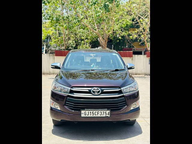 Second Hand Toyota Innova Crysta [2016-2020] 2.4 G 8 STR [2016-2017] in Surat