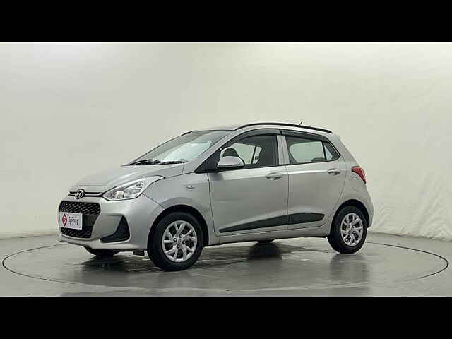 Second Hand Hyundai Grand i10 Magna AT 1.2 Kappa VTVT in Delhi