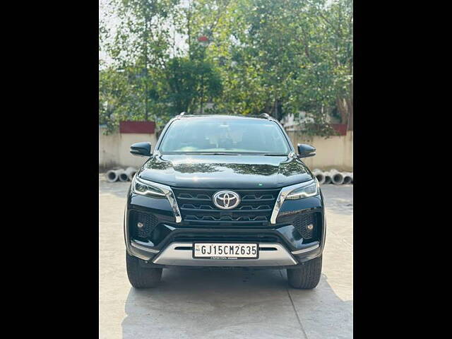 Second Hand Toyota Fortuner [2016-2021] 2.8 4x2 AT [2016-2020] in Surat