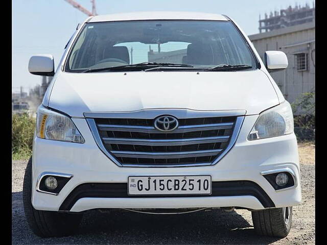 Second Hand Toyota Innova [2005-2009] 2.5 G4 8 STR in Surat