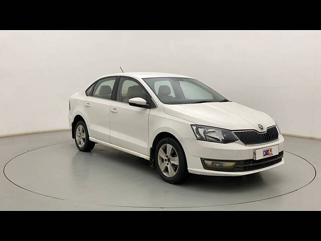 Second Hand Skoda Rapid Ambition 1.5 TDI in Hyderabad