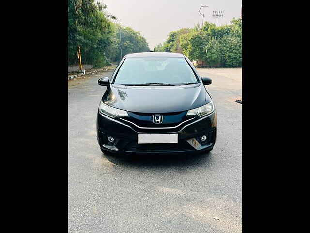 Second Hand Honda Jazz [2015-2018] V AT Petrol in Delhi