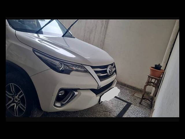 Second Hand Toyota Fortuner [2016-2021] 2.8 4x2 AT [2016-2020] in Delhi