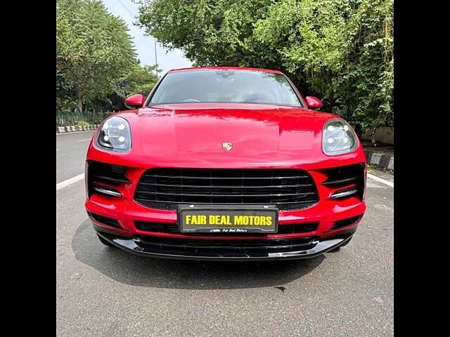 Porsche Macan Price - Images, Colours & Reviews - CarWale