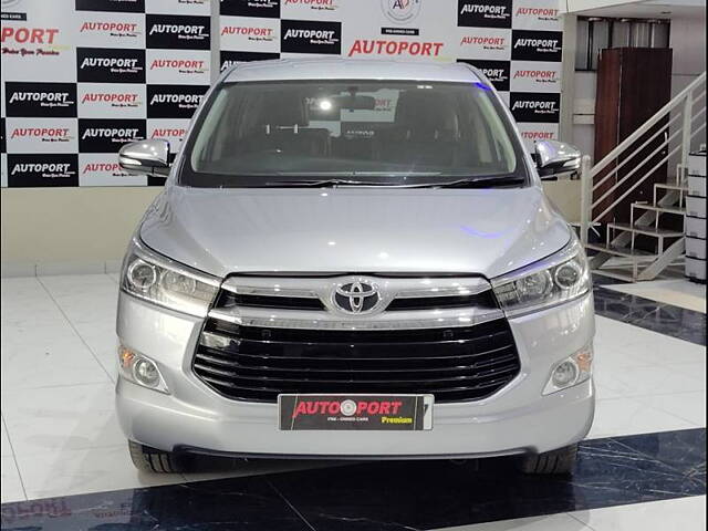 Second Hand Toyota Innova Crysta [2016-2020] 2.4 ZX 7 STR [2016-2020] in Bangalore