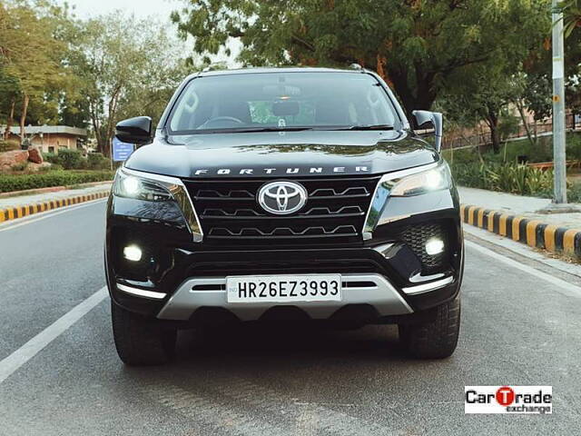 Second Hand Toyota Fortuner 4X2 AT 2.8 Diesel in Delhi