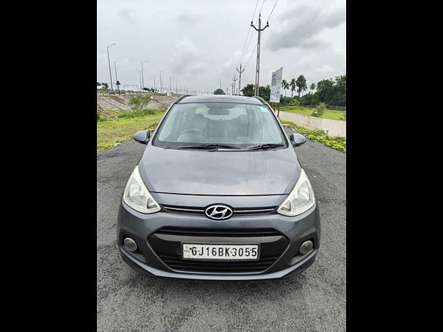 Second Hand Hyundai Grand i10 Sportz U2 1.2 CRDi in Surat