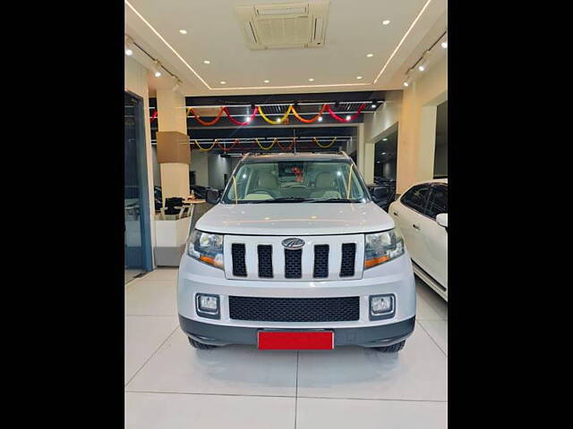 Second Hand Mahindra TUV300 [2015-2019] T10 Dual Tone in Mohali