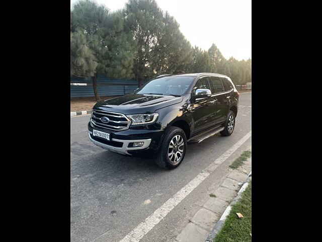 Second Hand Ford Endeavour Titanium Plus 2.0 4x2 AT in Chandigarh