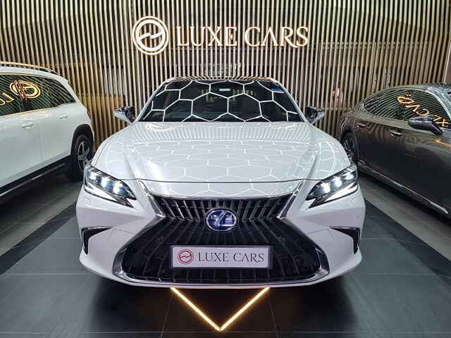 Second Hand Lexus ES 300h Luxury in Bangalore