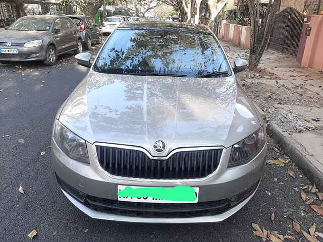 Second Hand Skoda Octavia [2013-2015] Style 1.8 TSI AT in Bangalore