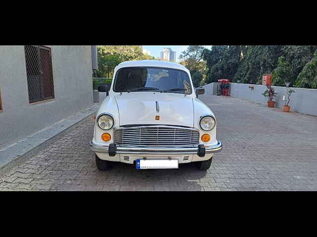 Second Hand Hindustan Motors Ambassador Grand 2000 DSZ in Mumbai