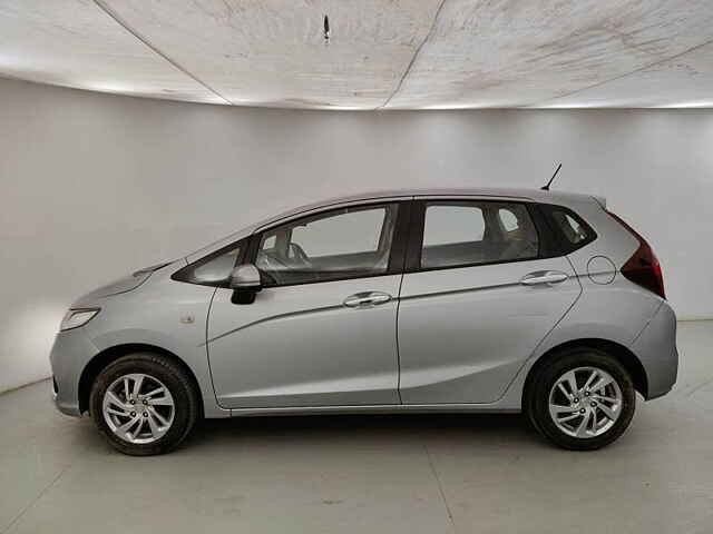 Second Hand Honda Jazz [2015-2018] V Petrol in Indore