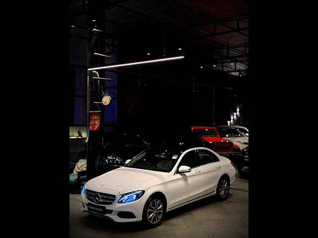 Second Hand Mercedes-Benz C-Class [2014-2018] C 200 Avantgarde in Gurgaon