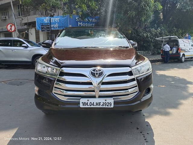 Second Hand Toyota Innova Crysta [2016-2020] 2.4 G 7 STR [2016-2017] in Mumbai